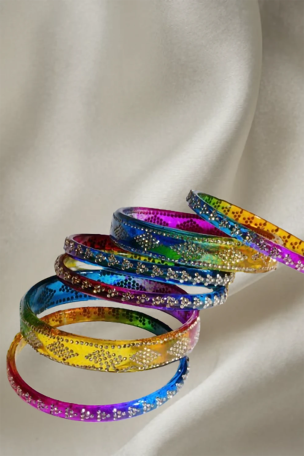 Rangeen High perfomance Stone glass Bangle